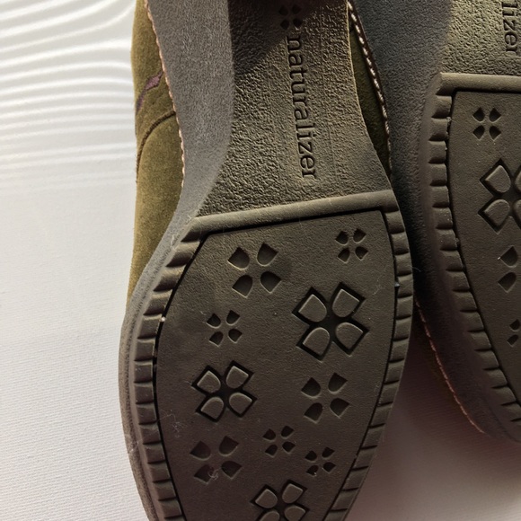 Naturalizer ankle boots. Not for sale!!! - Picture 5 of 8